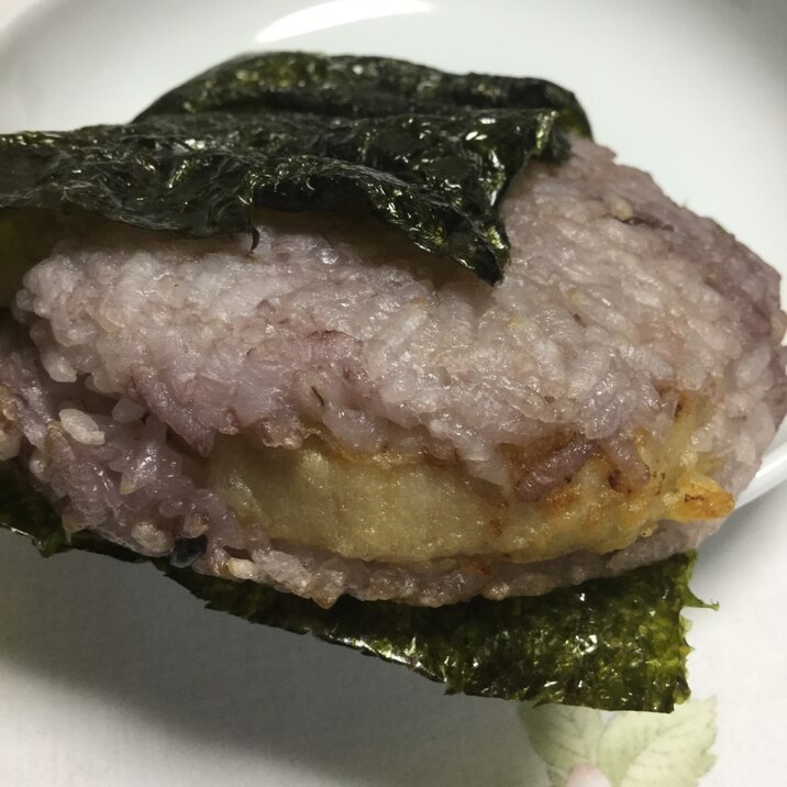 残りの天ぷらでばくだん風おにぎり レシピ 作り方 By あーるいーあい0153 楽天レシピ 残りの天ぷらでばくだん風おにぎり レシピ 作り方 By あーるいーあい0153 楽天レシピ